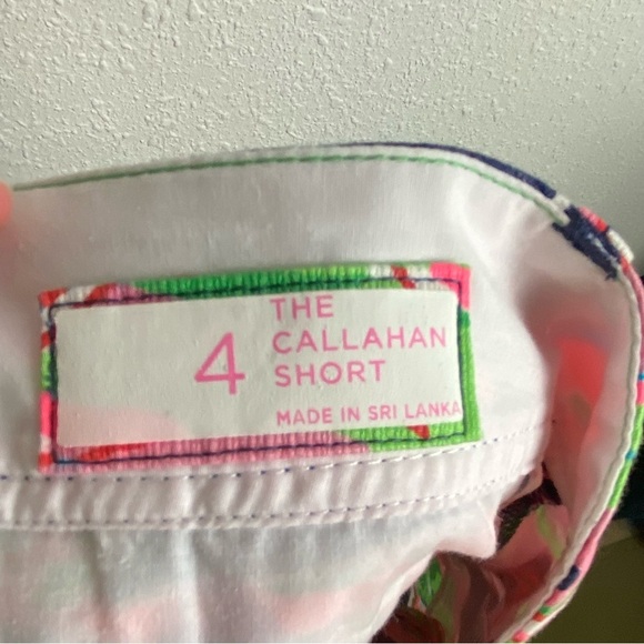 Lilly Pulitzer Size 4 The Callahan Shorts Tropical Floral Navy Pink Resortwear - Picture 6 of 8